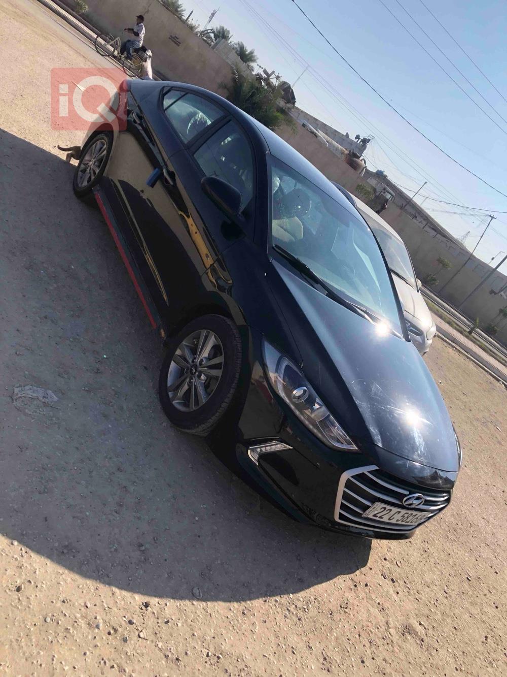 هیوندای ئەلەنترا